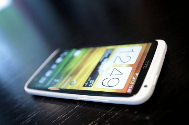 HTC One X