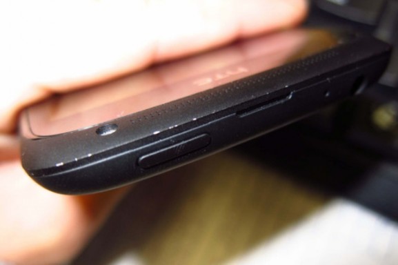 HTC One S