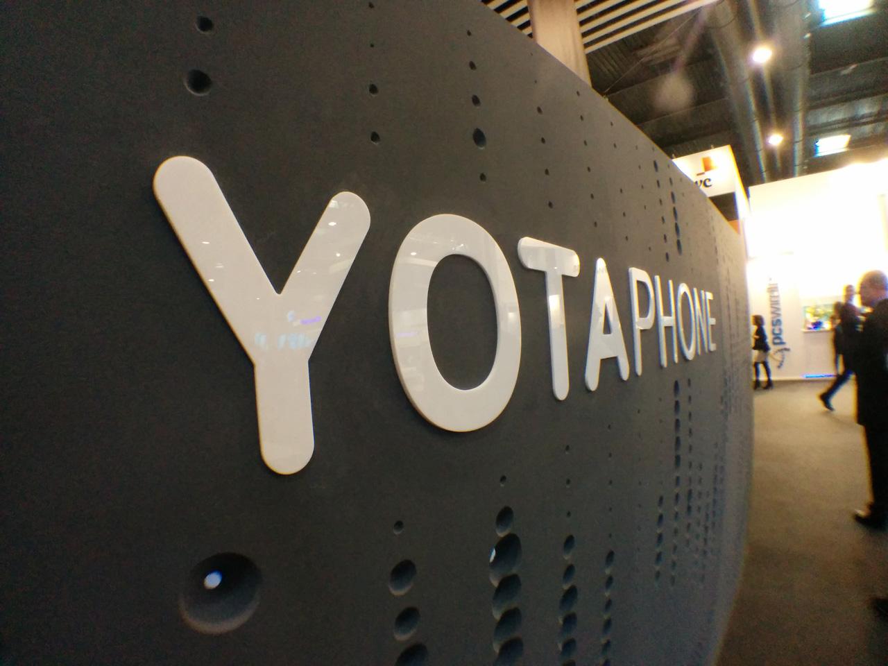 YotaPhona, telefon sa dva ekrana, druge generacije