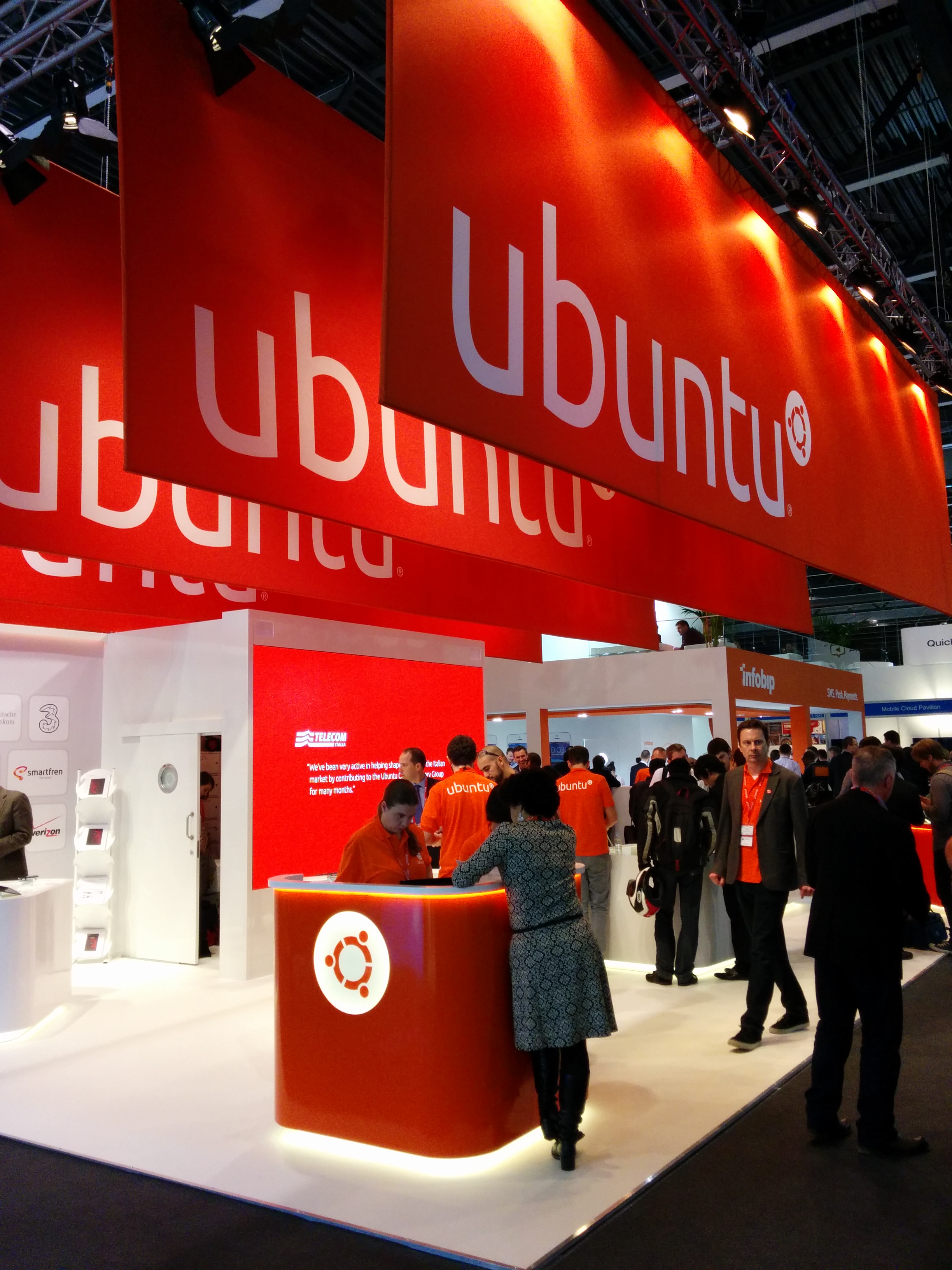 Kako radi Ubuntu Touch na Nexus 4 i 10 uređajima?
