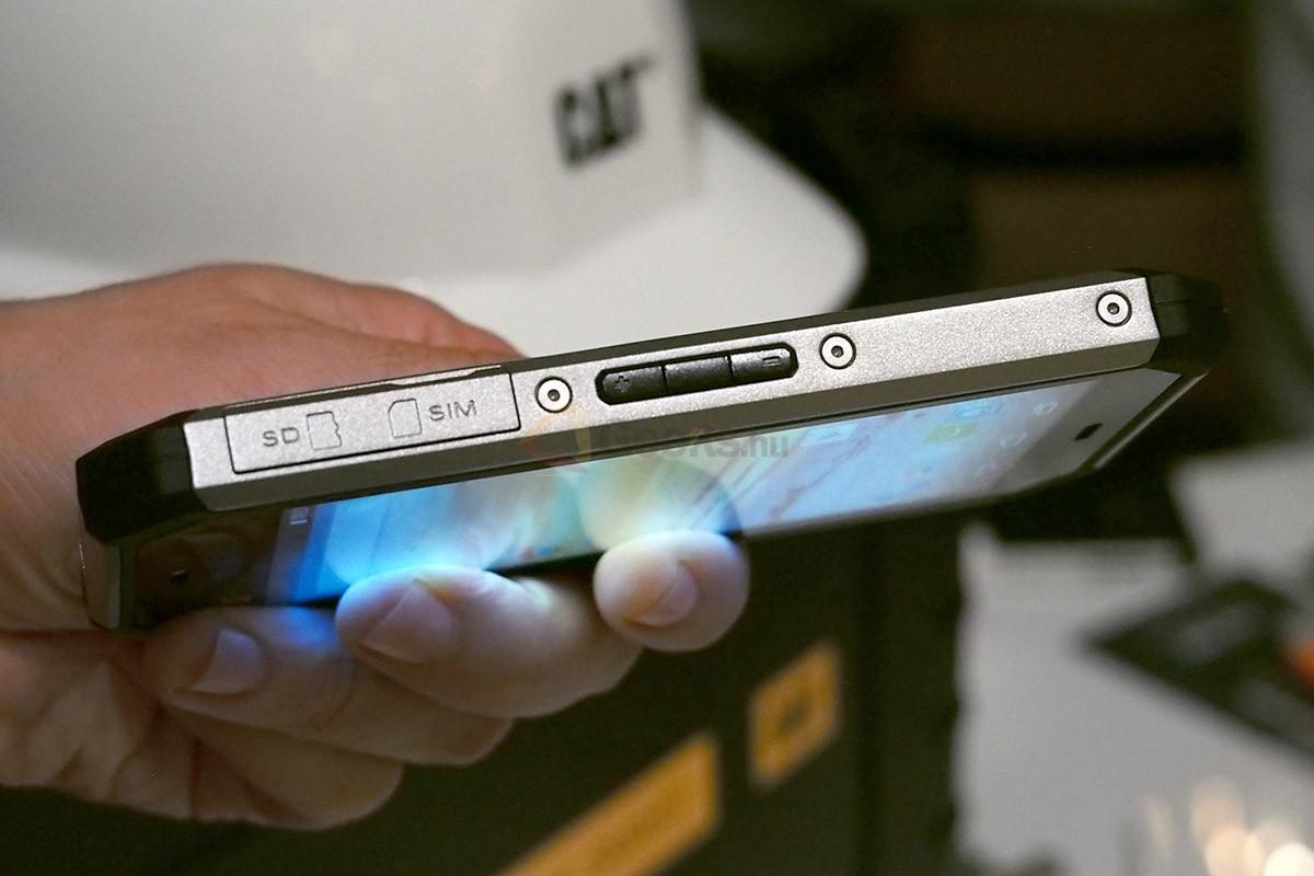 Konačno izdržljiv telefon sa dobrim specifikacijama, Cat® predstavio S50